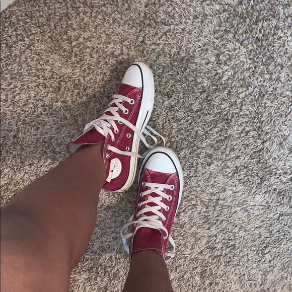 Converses - Picture 4 of 5